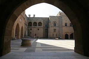 Castelli
