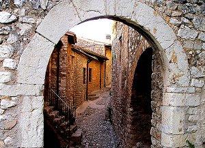 Et� medievale